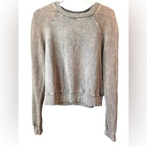 T.la NWT Long Sleeve Sweatshirt Size Small